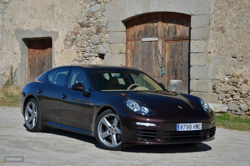 Porsche Panamera Diesel 2014, un deportivo de 300 CV con 