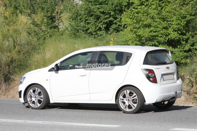 Opel corsa chevrolet aveo