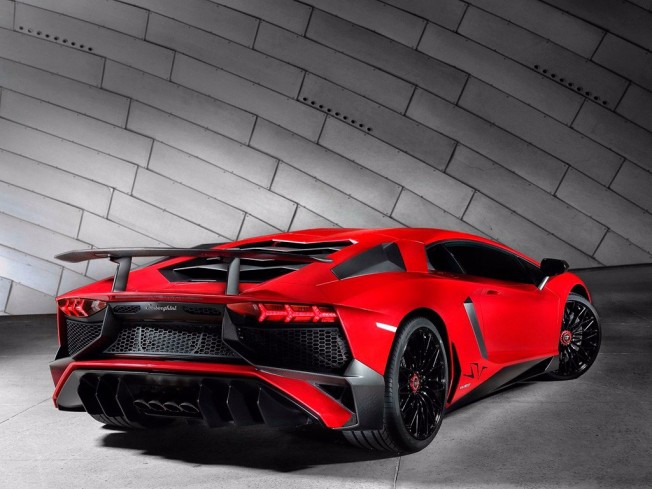 El Lamborghini Aventador SV tendrá una producción limitada a 600 unidades