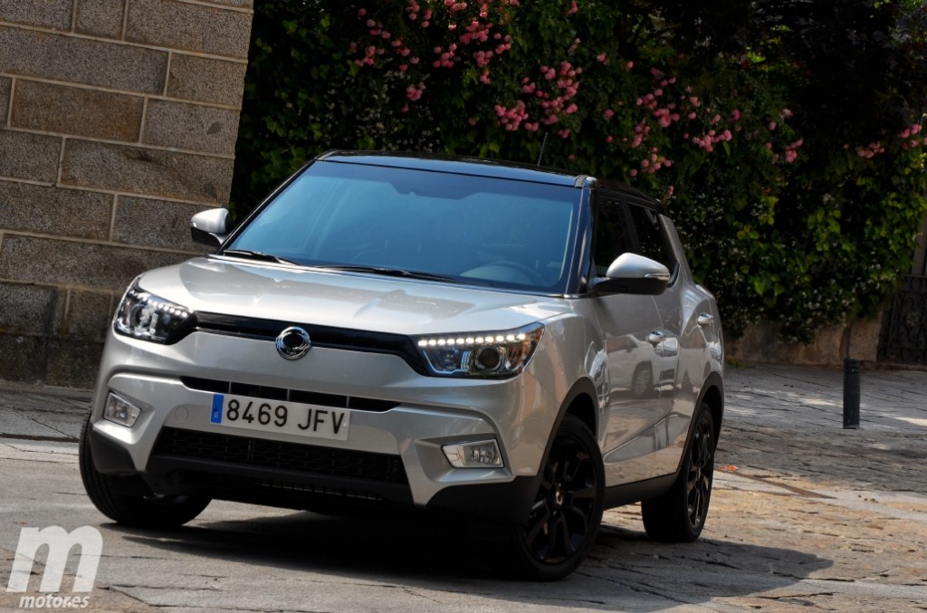 Presentación: SsangYong Tivoli 2015: Diseño, Motores, Equipamiento Y ...