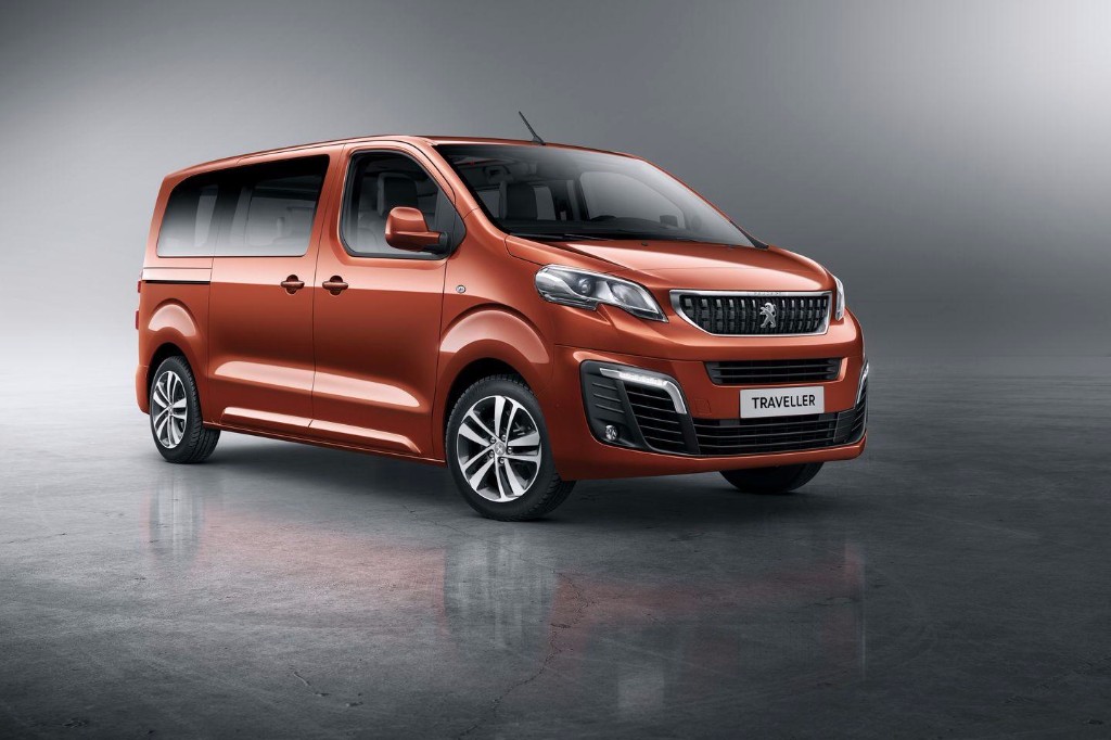 Citroen Spacetourer Peugeot Traveller Y Toyota Proace El Nuevo Trio De Furgonetas Motor Es