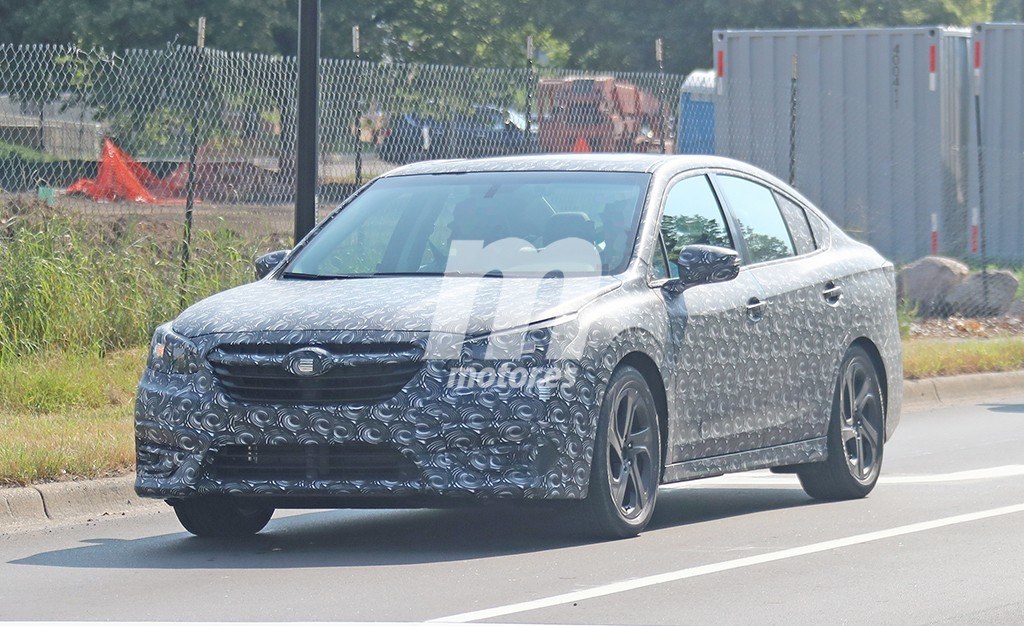 la nueva generación del subaru legacy comienza a perder