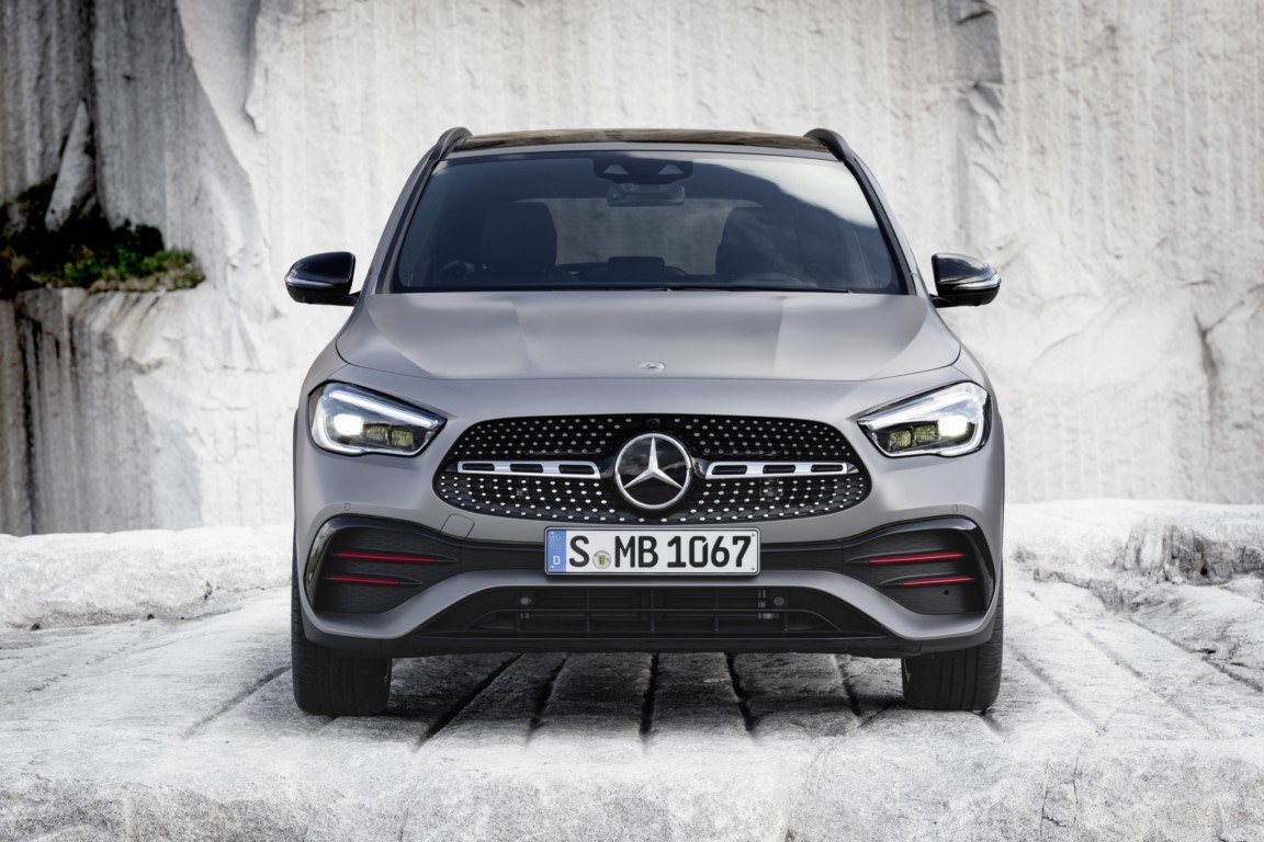 Las 5 Claves Del Nuevo Mercedes Gla El Suv De La Estrella Se Renueva Motor Es