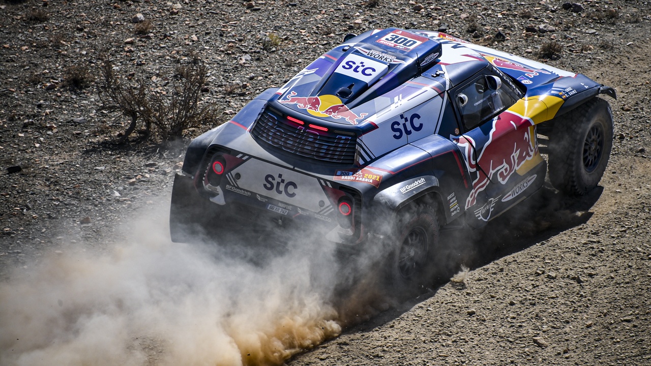 Santolino, Sainz o Gutiérrez, protagonistas del Dakar rumbo a Bisha