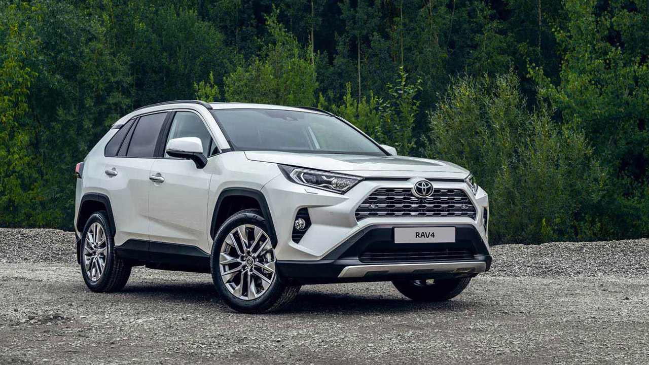 Car Sales - Russia - October 2021: The Toyota RAV4 Stands Out - Bullfrag